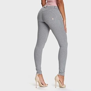 Freddystore WR.UP Fashion Grey Booty Pants